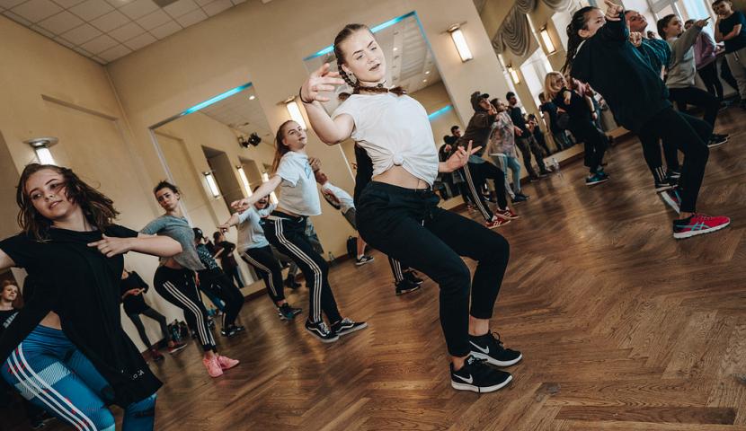 Streetdance: Workshops Groepsactiviteit